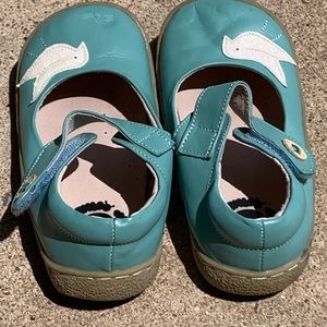 Livie & Luca blue Mary Janes with bird. In great used condition!